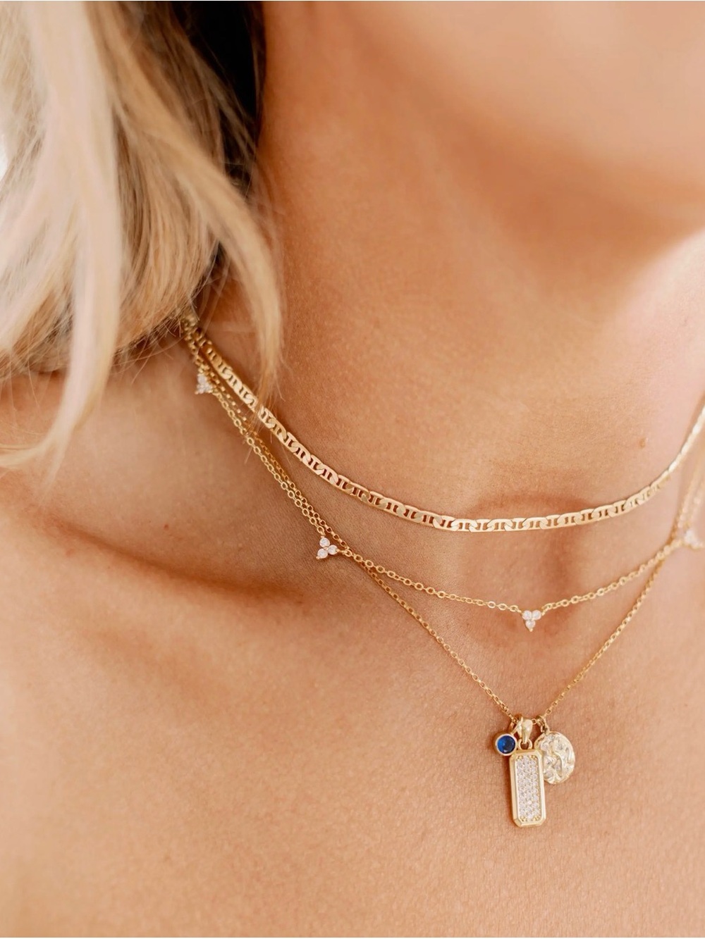 Electric Picks Baroness Necklace